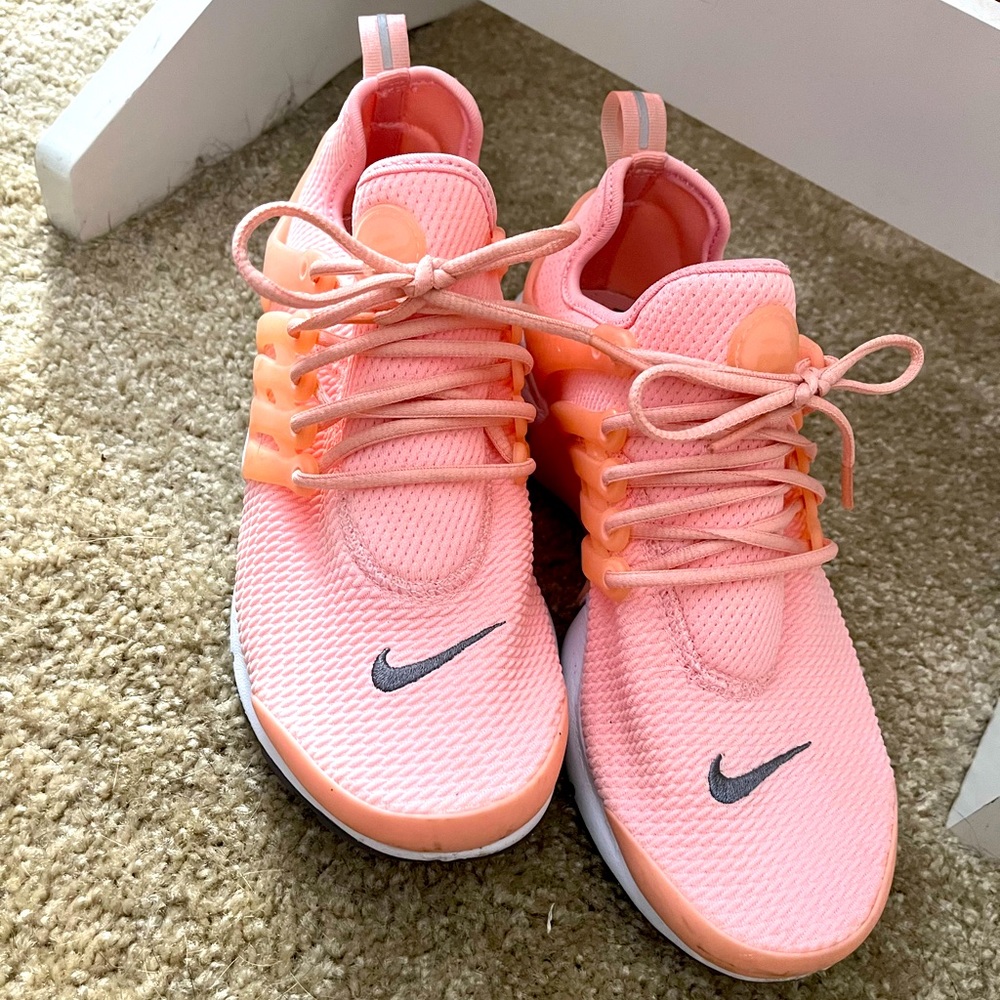 Women’s Nike Sneakers